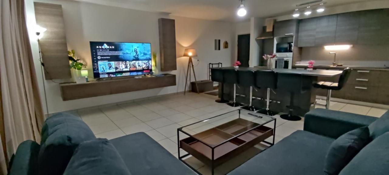 Elegant F3 A La Villa Stencer, Papeete, Calme Climatise Et Spacieux Папеете Екстериор снимка