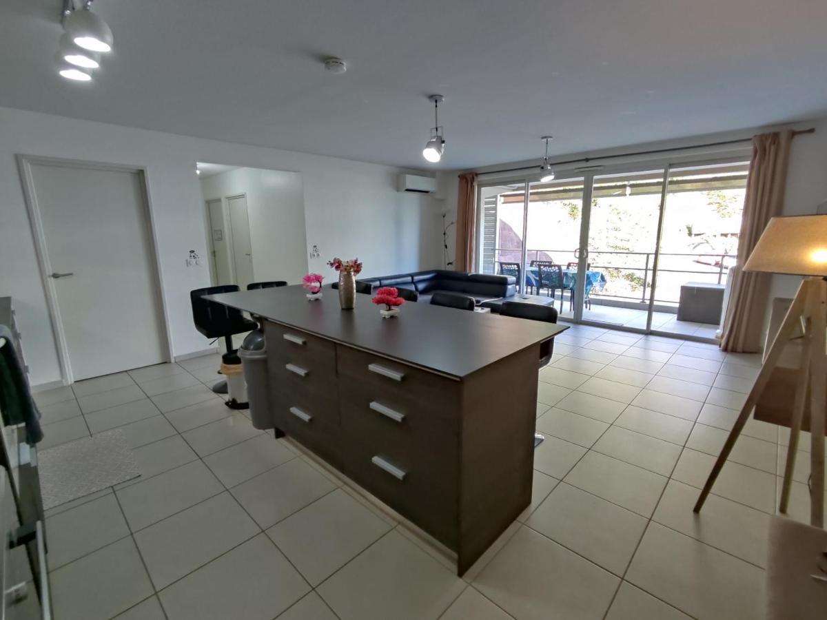 Elegant F3 A La Villa Stencer, Papeete, Calme Climatise Et Spacieux Папеете Екстериор снимка