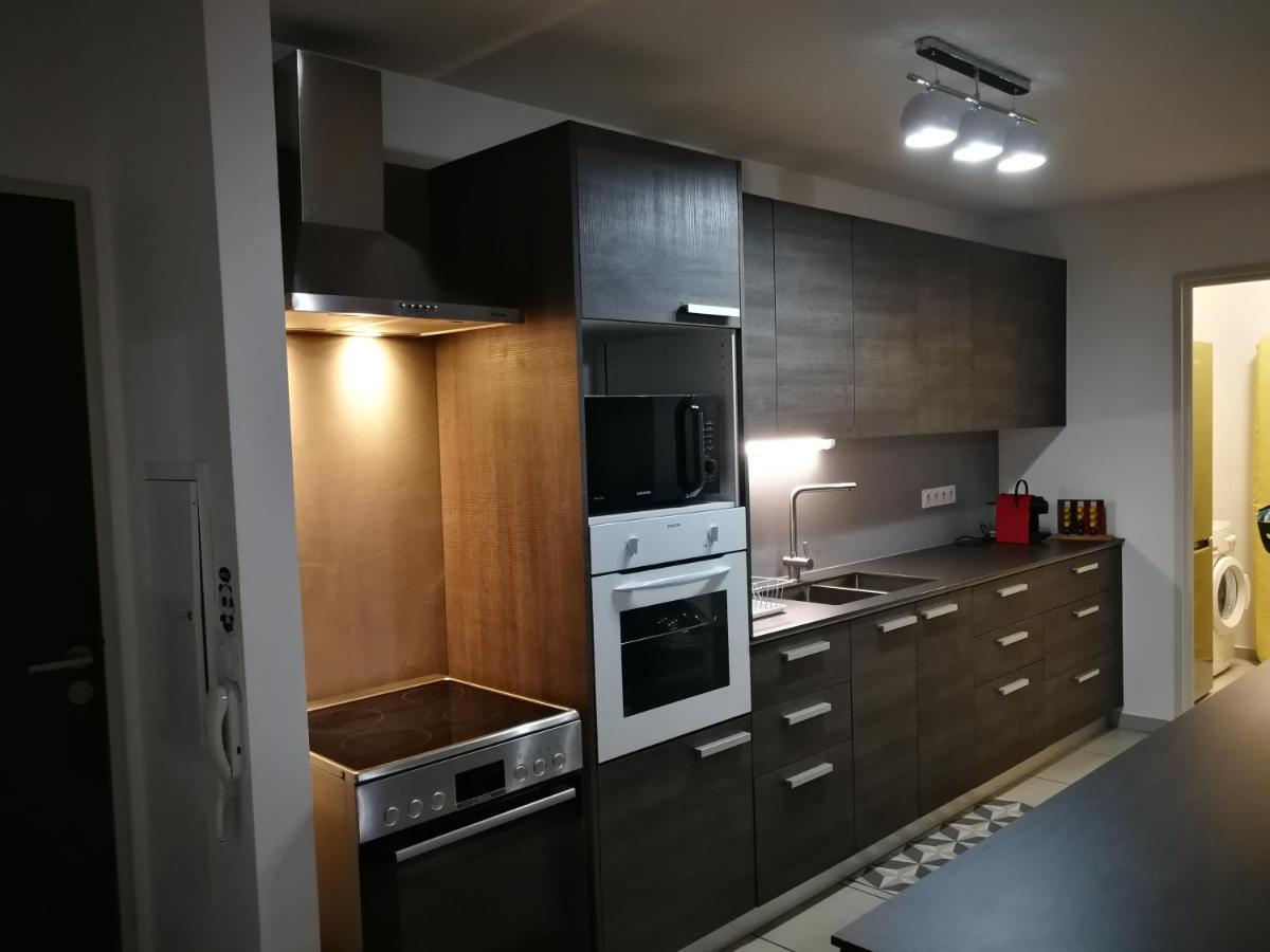 Elegant F3 A La Villa Stencer, Papeete, Calme Climatise Et Spacieux Папеете Екстериор снимка